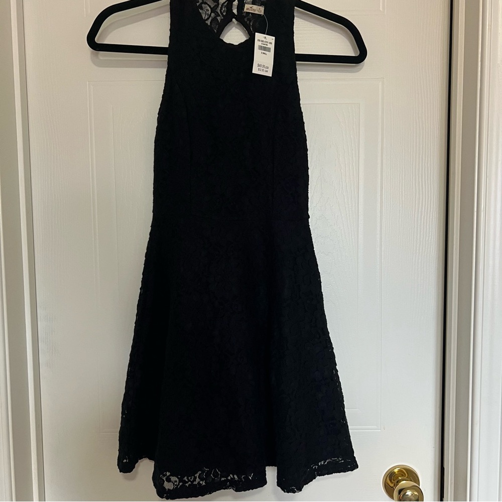 BNWT Hollister Black Lace Sleeveless Top
